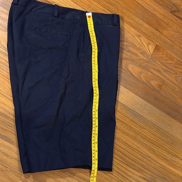 Talbots chino shorts - Picture 7 of 8